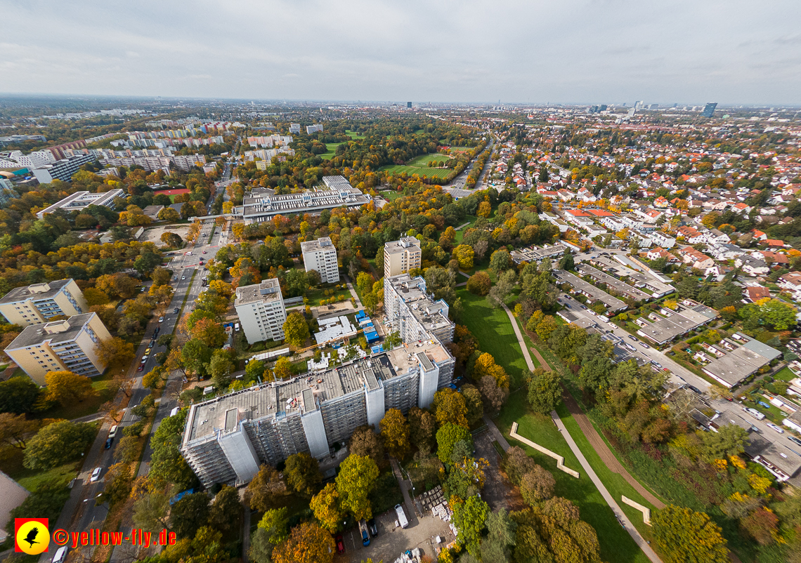 13.10.2022 - Fassadensnaierung am Karl-Marx-Ring 11-21